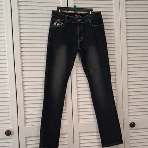 Women's Straight Leg Jeans